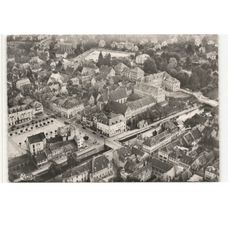 SAVERNE: centre de la ville, canal, quai des écoles vue aérienne 10X15 - très bon état