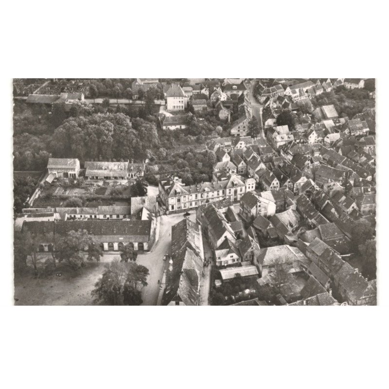 BOUXWILLER: vue générale vue aérienne 10X15 - très bon état