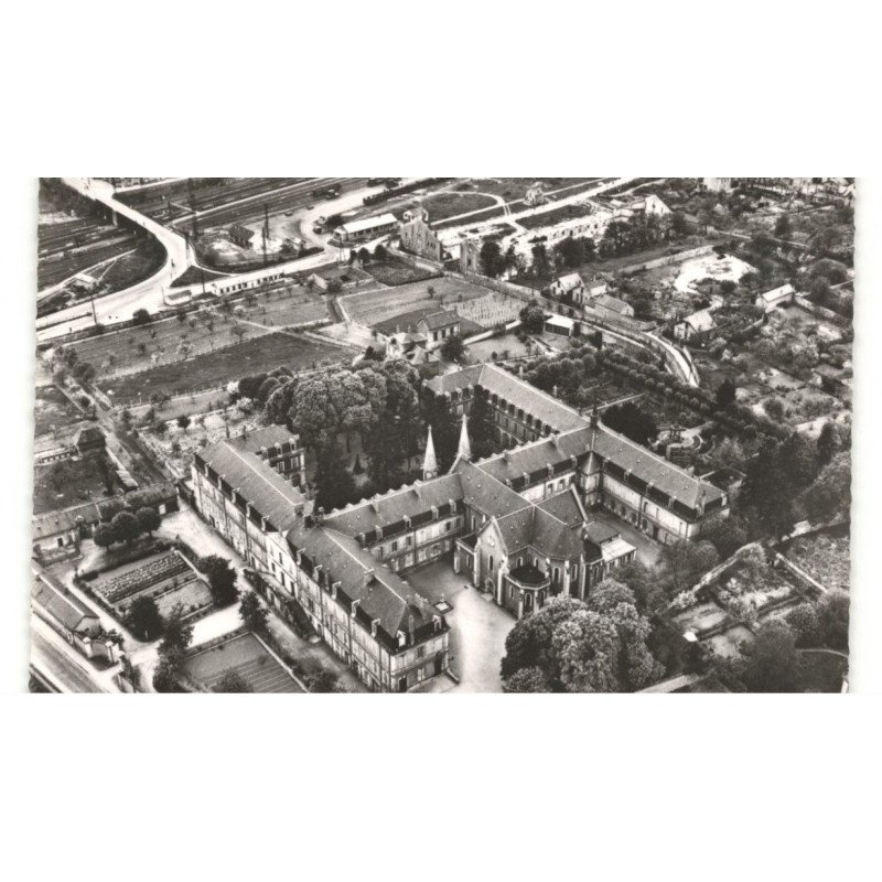NEVERS: maison mère des soeurs de la charité de nevers couvent saint-gildard vue aérienne 10x15 - très bon état