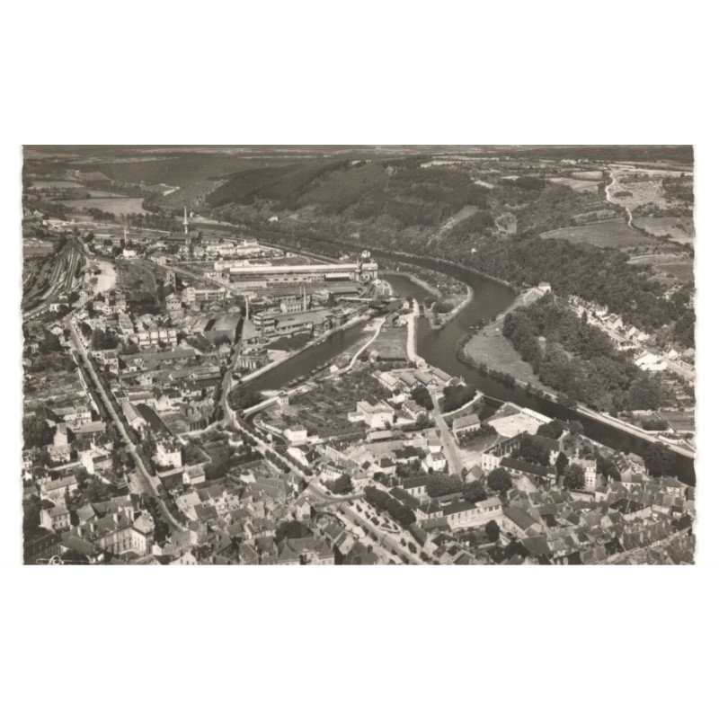 CLAMECY: quartier de la gare et les usines, l'yonne et le mont sembert vue aérienne 10x15 - très bon état