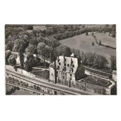 CHATILLON-en-BAZOIS: le château XIVe siècle et son parc vue aérienne 10x15 - état