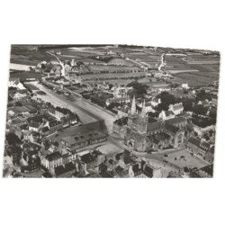 SAINT-POL-de-LEON: la basilique notre-dame de l'annonciation vue aérienne 10x15 - très bon état
