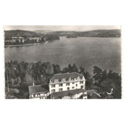 LAC DES SETTONS: colonie de vacances du beau rivage E.D.F. G.D.F. vue aérienne 10x15 - très bon état