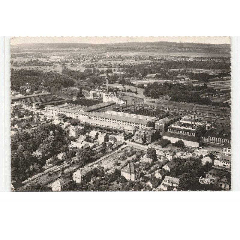 GRAFFENSTADEN: vue panoramqiue sur les usines vue aérienne 10X15 - très bon état