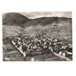 SAINT-HIPPOLYTE: en arrière plan, le haut koenigsbourg vue aérienne 10X15 - très bon état