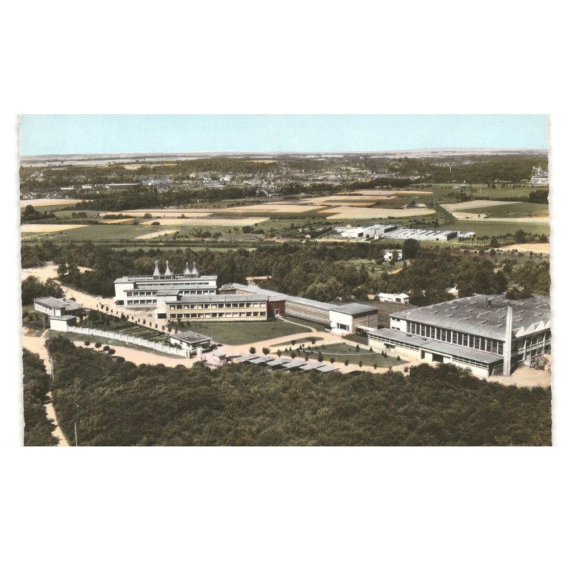 VERNEUIL-en-HALATTE: vue générale, centre de recherches des charbonnages de france vue aérienne 10x15 - très bon état