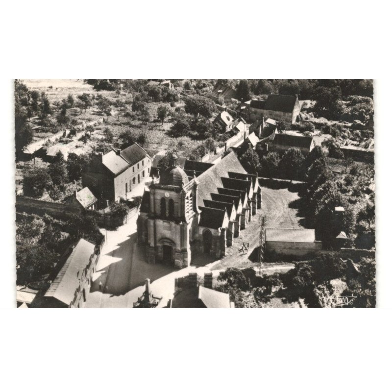 TRACY-le-MONT: l'église vue aérienne 10x15 - très bon état