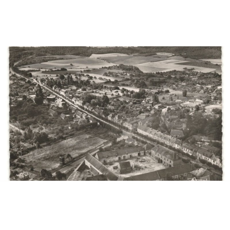 NOAILLES: la rue de paris et le haut de noailles route nationale n°1 vue aérienne 10x15 - très bon état