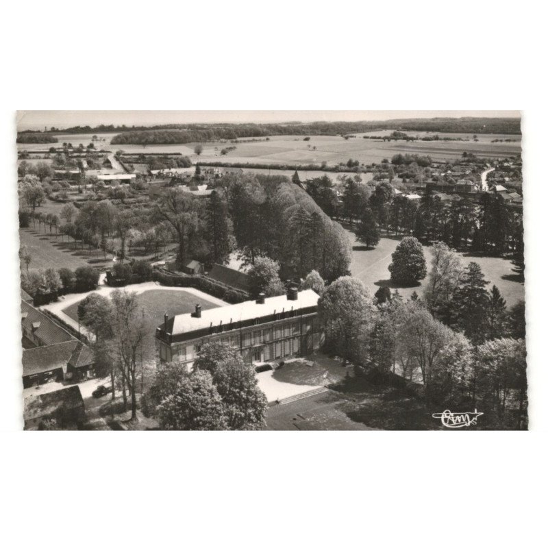 LA HOUSSOYE: le château vue aérienne 10x15 - très bon état