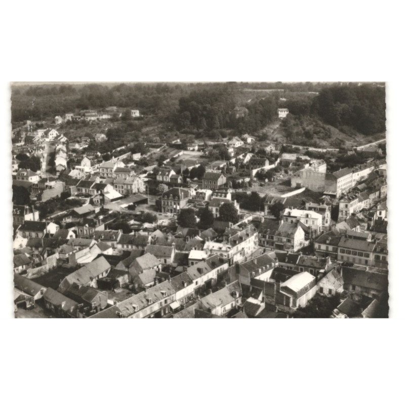 LIANCOURT: centre de la ville vue aérienne 10x15 - état