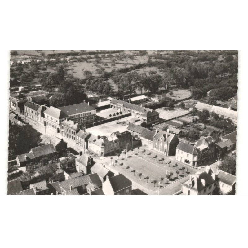 GRANDVILLIERS: vue aérienne 10x15 - très bon état