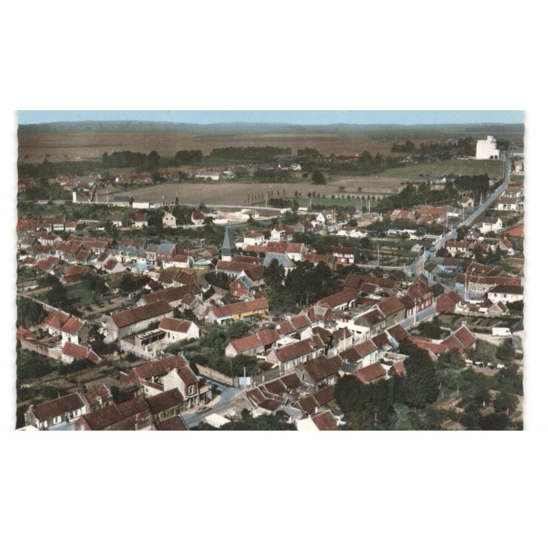 ESTREES-SAINT-DENIS: vue aérienne 10x15 - très bon état