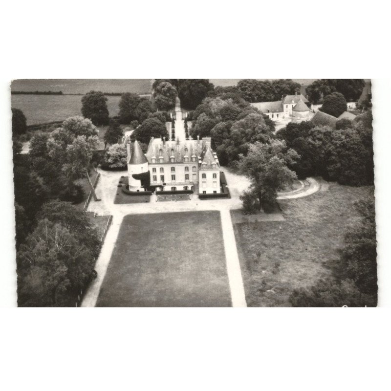 CHAUMONT-en-VEXIN: château de bertichères avec sa tour du XVIe siècle vue aérienne 10x15 -  très bon état