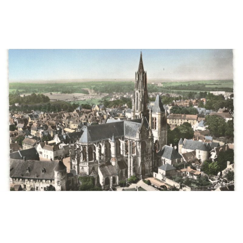 SENLIS: cathédrale vue aérienne 10x15 - très bon état