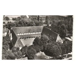PONT-SAINT-MAXENCE: ancienne abbaye du moncel vue aérienne 10x15 - très bon état