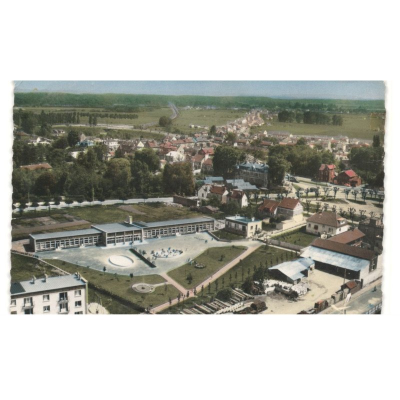 PONT-SAINTE-MAXENCE: l'école marie-curie vue aérienne 10x15 - très bon état
