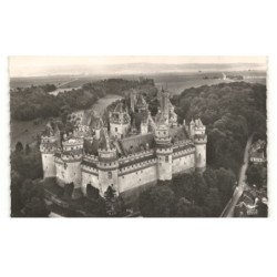 PIERREFONDS: le château vue aérienne 10x15 - très bon état