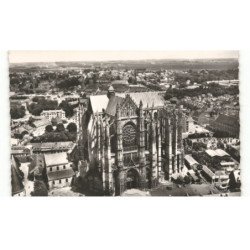 BEAUVAIS: la cathédrale vue aérienne 10x15 - très bon état