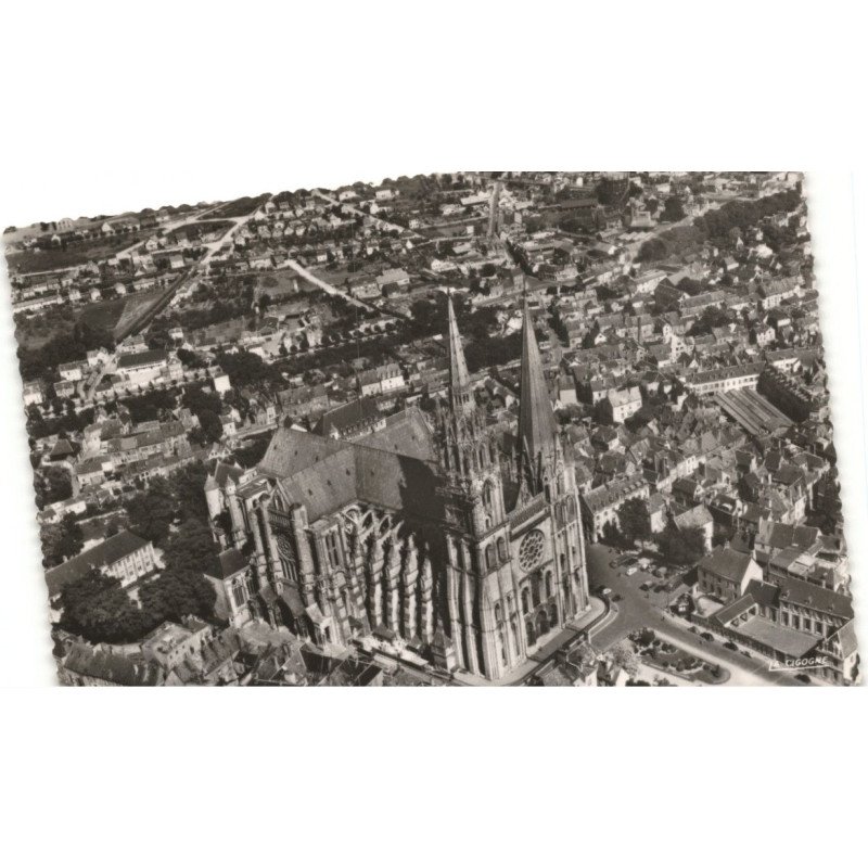 CHARTRES: vue aérienne 10x15 - très bon état