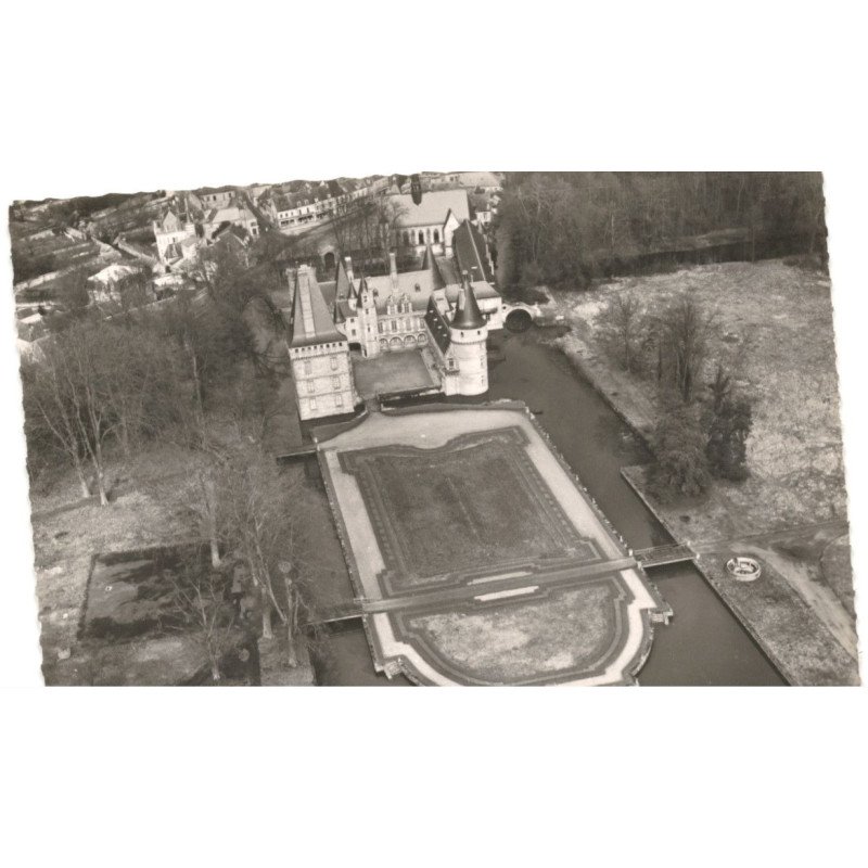 MAINTENON: le château vue aérienne 10x15 - très bon état