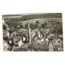 AUNEAU: l'église vue aérienne 10x15 - très bon état