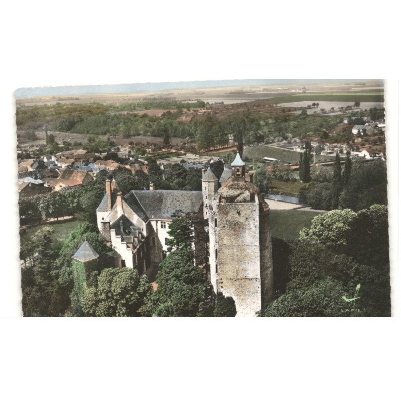 AUNEAU: le château la tour vue aérienne 10x15 - très bon état