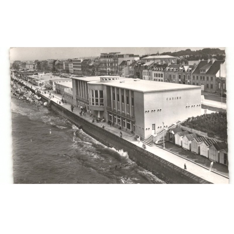 LUC-sur-MER: le casino vue aérienne 10X15 - très bon état