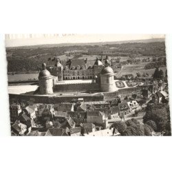 HAUTEFORT: le château et ses magnifiques jardins vue aérienne 10x15 - très bon état