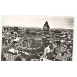 THIVIERS: quartier de l'église vue aérienne 10x15 - très bon état