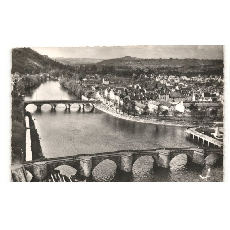 TERRASSON: les ponts, la ville basse vue aérienne 10x15 - très bon état