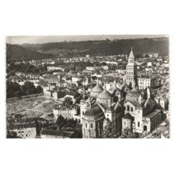 PERIGUEUX: vue générale, au 1er plan, la cathédrale saint-front vue aérienne 10x15 - très bon état