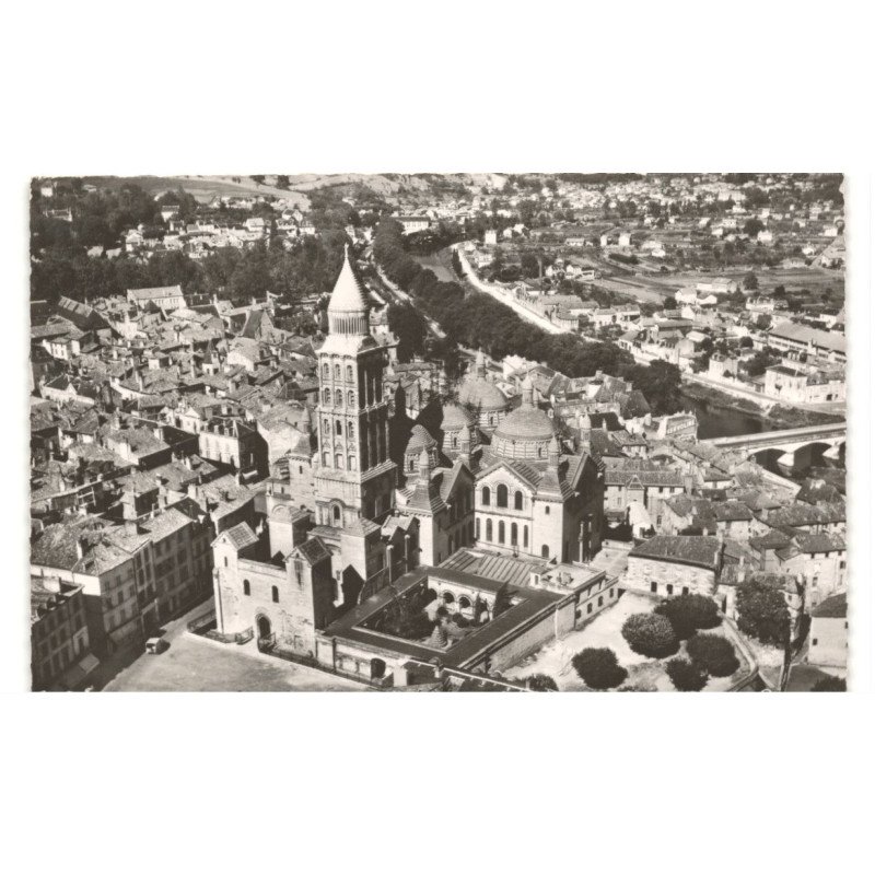PERIGUEUX: cathédrale saint-front vue aérienne 10x15 - très bon état