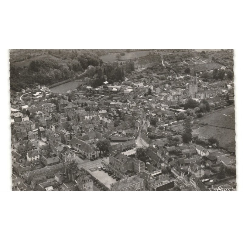 ORBEC: place de l'hôtel-de-ville vue aérienne 10X15 - très bon état