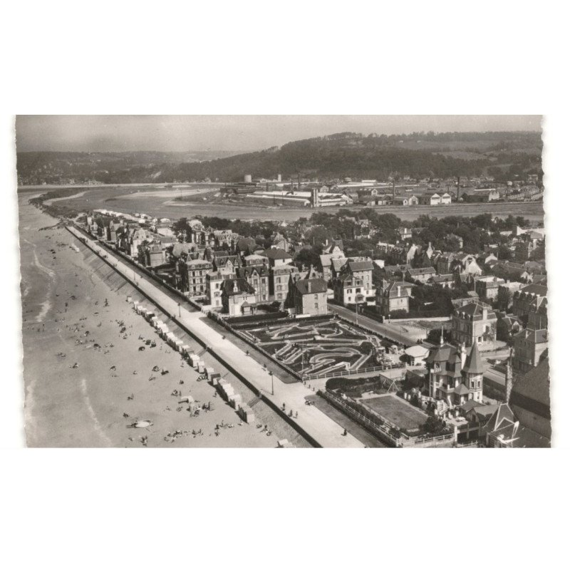 CABOURG: la plage, le golf vue aérienne 10X15 - très bon état