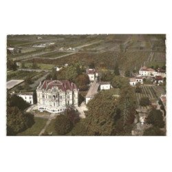 LAMOTHE-MONTRAVEL: le château-hostellerie vue aérienne 10x15 - très bon état