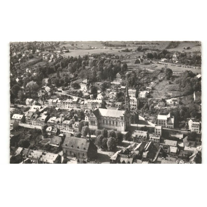MONTBELLIARD: église saint-maimboeuf vue aérienne 10x15 - très bon état