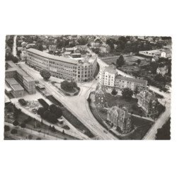 BESANCON: l'école d'horlogerie vue aérienne 10x15 - très bon état