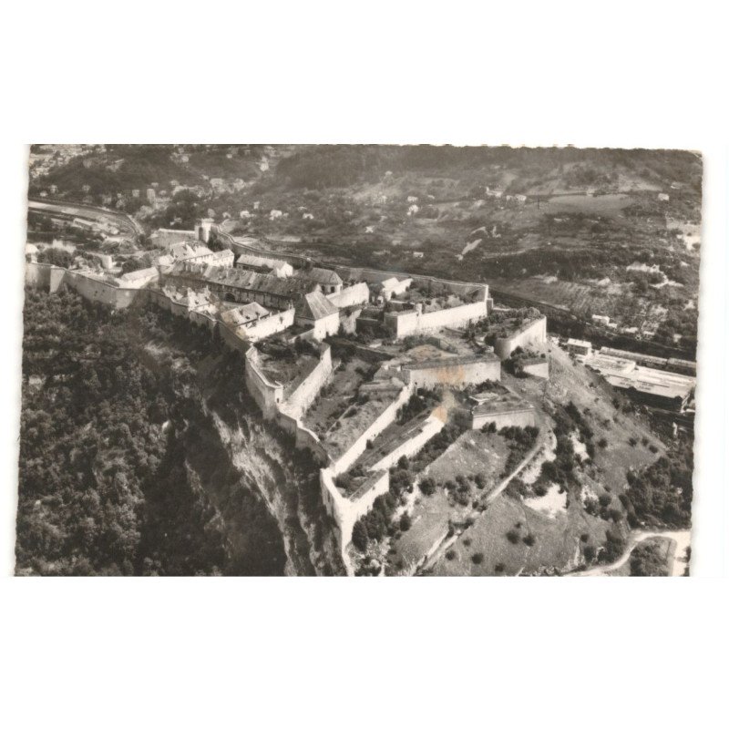 BESANCON: la citadelle vue aérienne 10x15 - très bon état