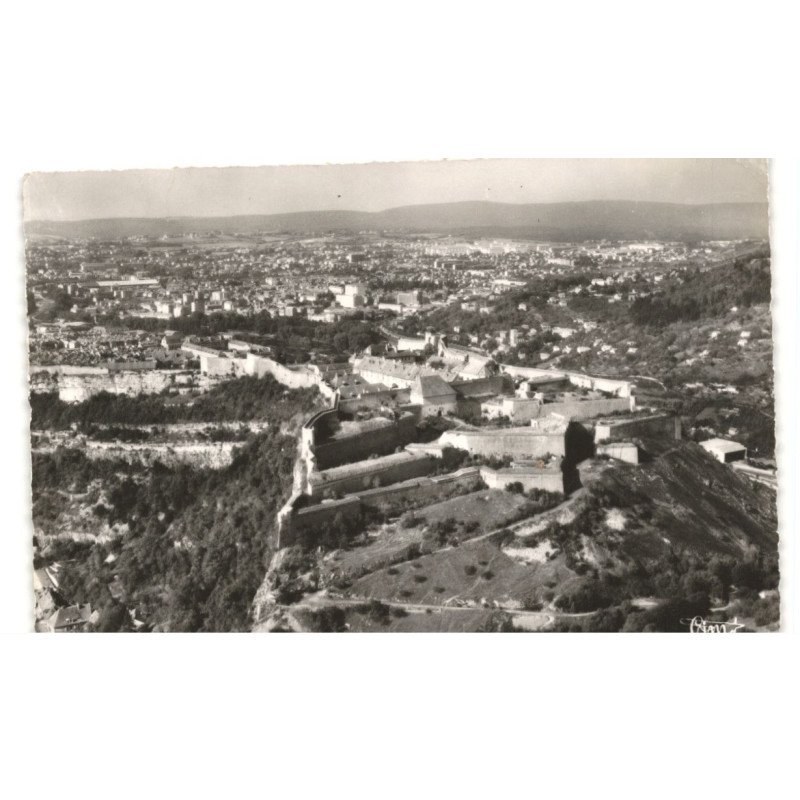 BESANCON: la citadelle vue aérienne 10x15 - très bon état