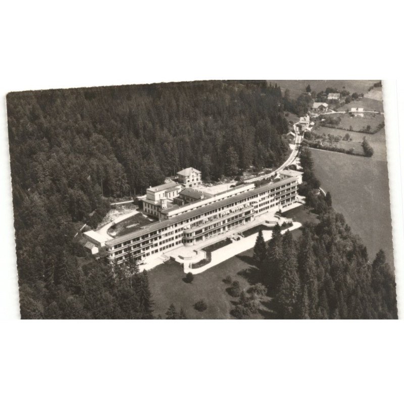 VILLERS-le-LAC: le sanatorium des genevriers vue aérienne 10x15 - très bon état