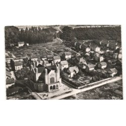 BEAULIEU: l'église et quartier du mexique vue aérienne 10x15 - très bon état