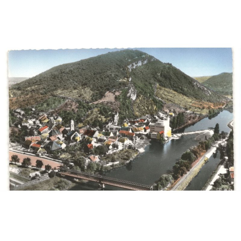 AVANNE: le nouveau moulin au bord du doubs vue aérienne 10x15 - très bon état