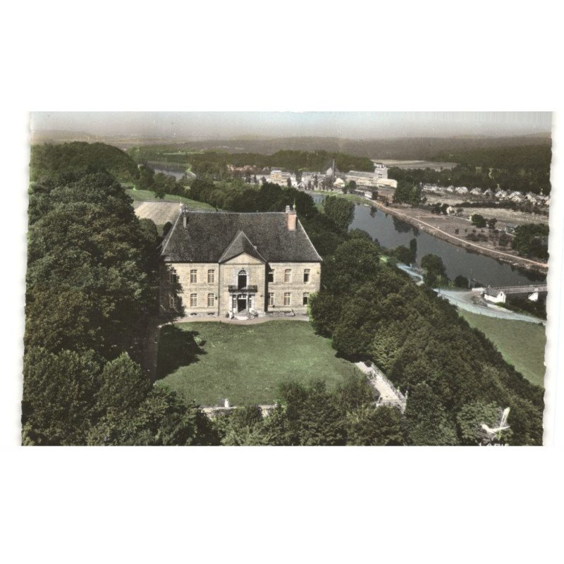 VAIRE-le-GRAND: le château vue aérienne 10x15 - très bon état