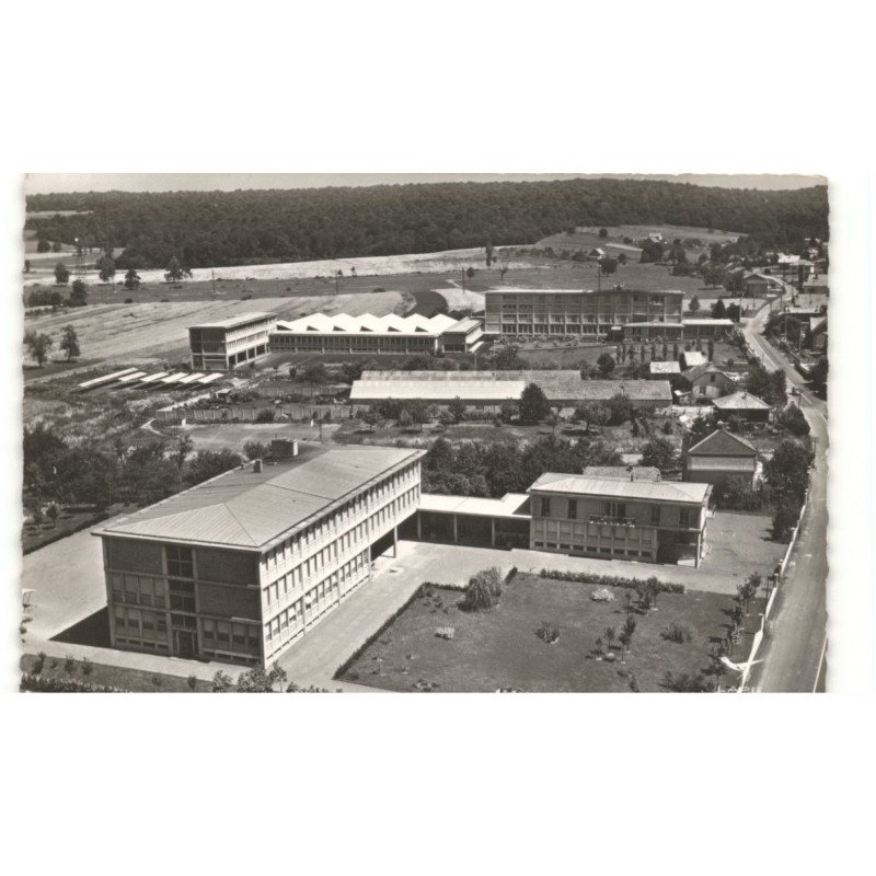 AUDINCOURT: les collèges techniques vue aérienne 10x15 - très bon état