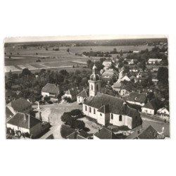 ARC-et-SENANS: la place de l'église vue aérienne 10x15 - état