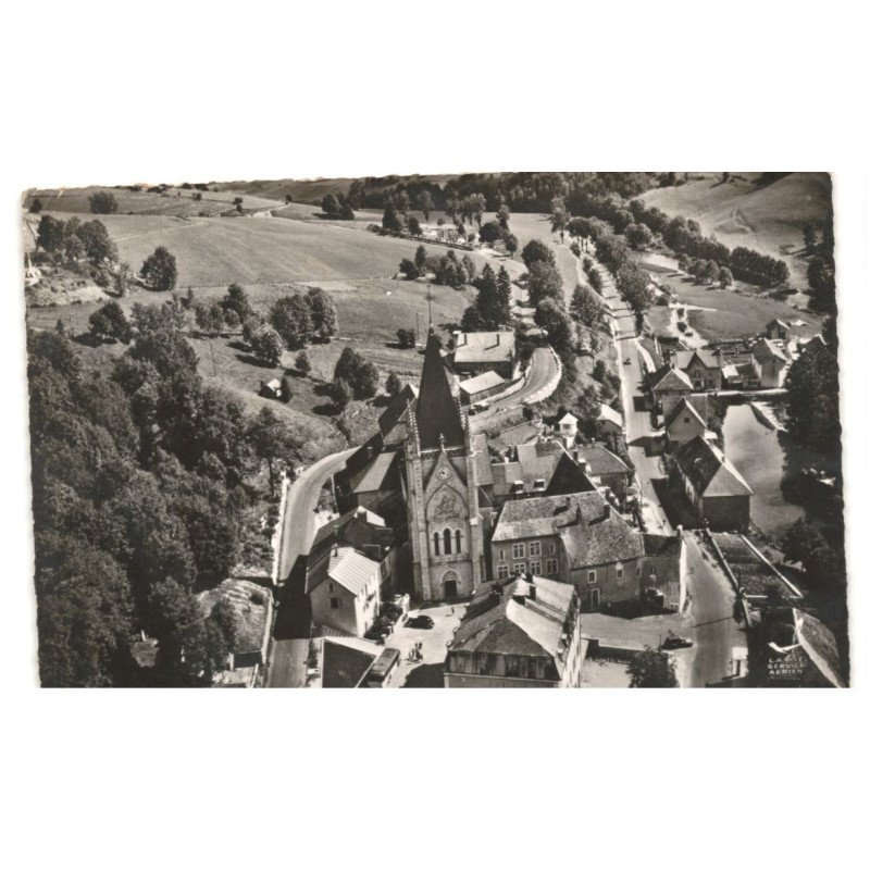 MONTBENOIT: l'église vue aérienne 10x15 - état
