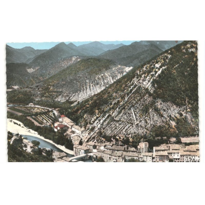 LES PILLES: vue générale vue aérienne 10x15 - très bon état
