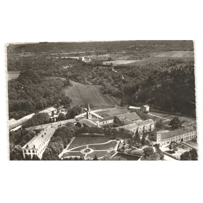 NOTRE-DAME-D'AIGUEBELLE vue générale, l'abbaye cistercienne vue aérienne 10x15 - très bon état