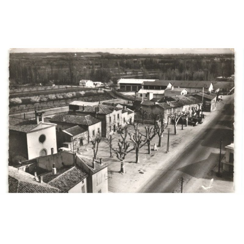 PONT-de-L'ISERE: centre village 10x15 - très bon état