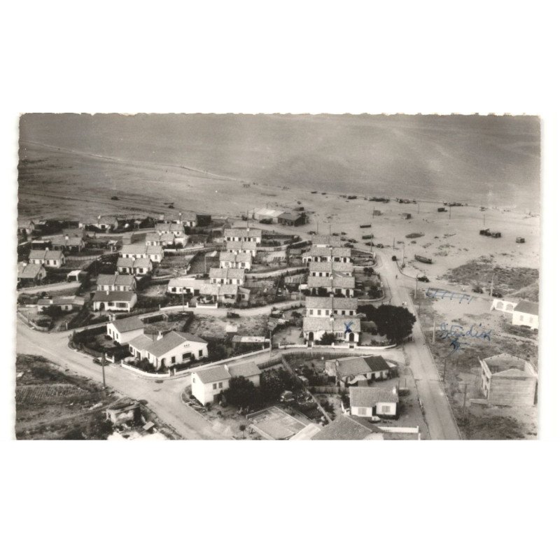 SAINT-CYPRIEN: les jolies plages de la côte vermeille vue aérienne 10X15 - très bon état